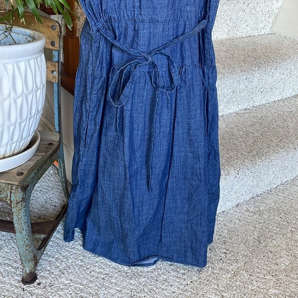 Gap Blue Sleeveless Denim Chambray Dress - Picture 6 of 12